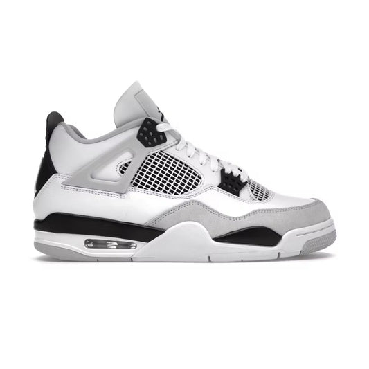 Jordan 4 / Military Black