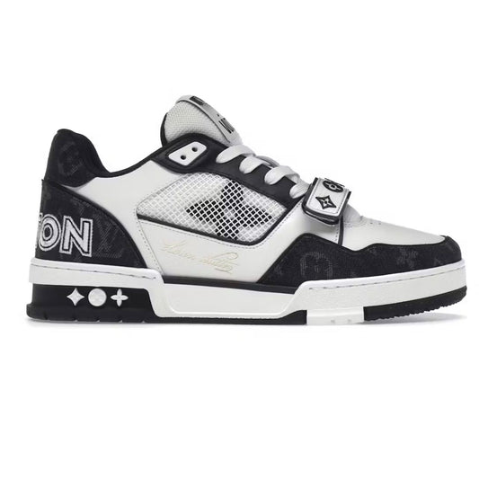 Luis Vuitton / Trainer Monogram Black